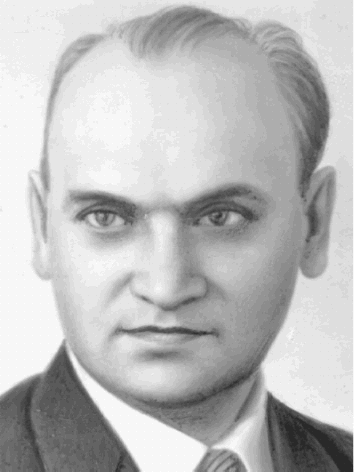 Фільчаков Павло Феодосійович (1916–1978) – математик, член-кореспондент АН УРСР. У 1956–78 проживав у квартирі № 67.