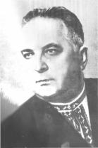 Шабліовський Євген Степанович (1906–1983) – літературознавець, член-кореспондент АН УРСР. У 1957–83 проживав у квартирі № 76.